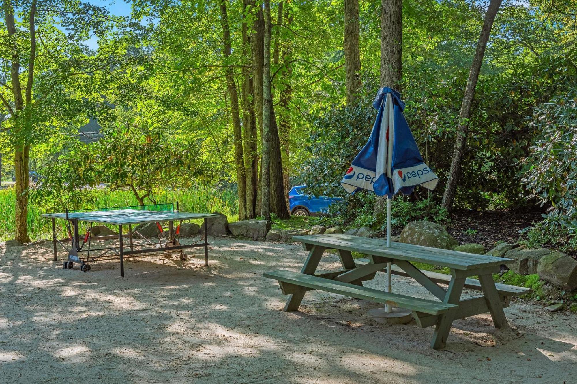 Highland Hideaway By Avantstay Group Poconos Retreat W Patio Game Room Лейк Хармъни Екстериор снимка