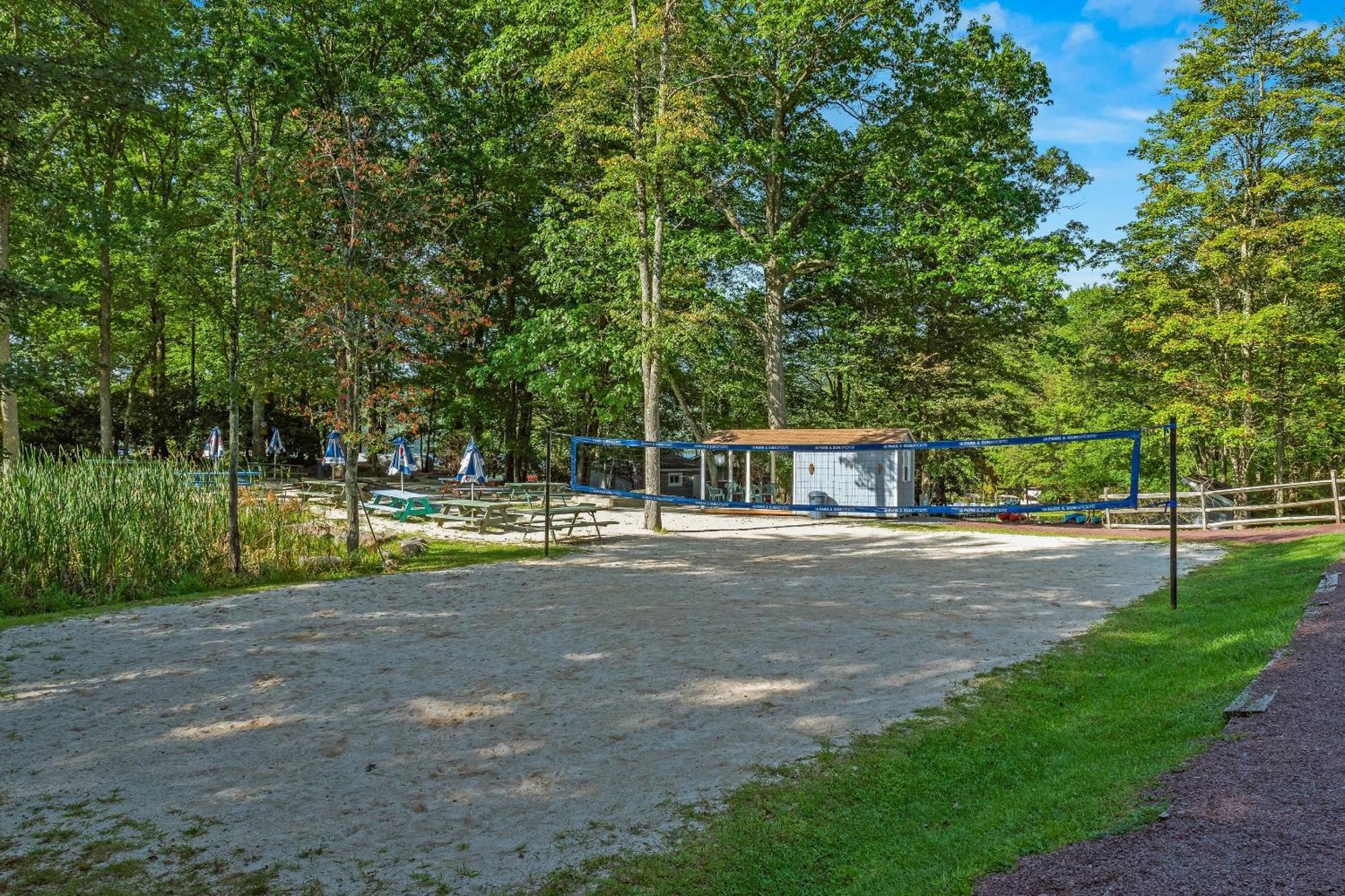 Highland Hideaway By Avantstay Group Poconos Retreat W Patio Game Room Лейк Хармъни Екстериор снимка