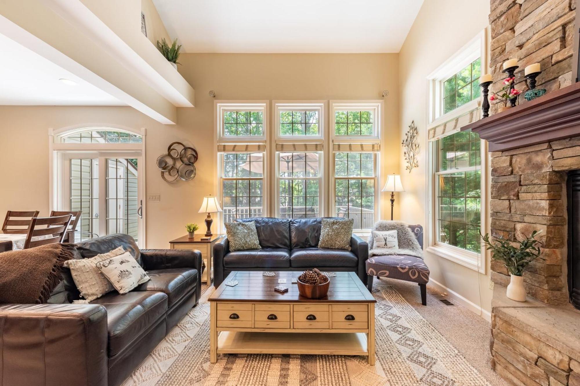 Highland Hideaway By Avantstay Group Poconos Retreat W Patio Game Room Лейк Хармъни Екстериор снимка